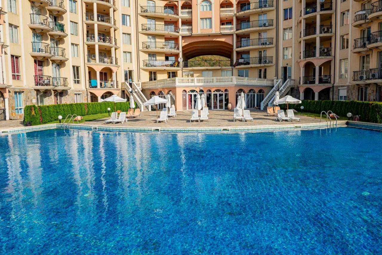 Menada Negresco Apartments エレニテ エクステリア 写真