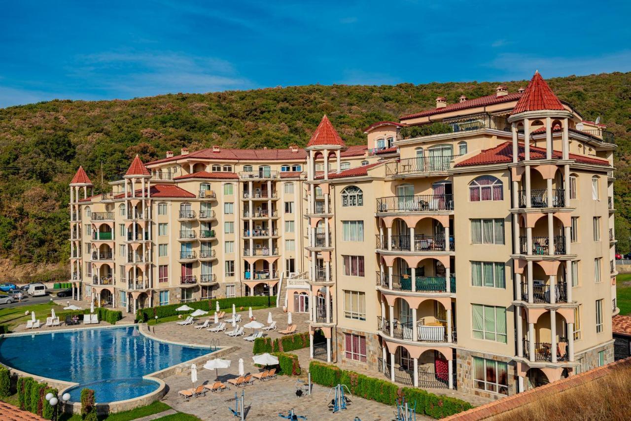 Menada Negresco Apartments エレニテ エクステリア 写真